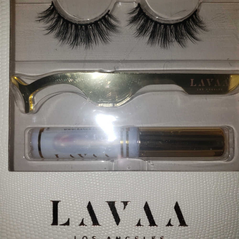 LAVAA Faux mink lashes FLIRTY